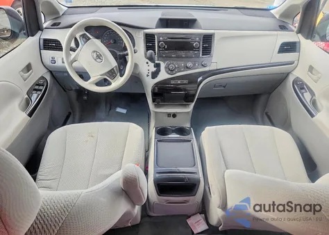 2011 Toyota Sienna Le z USA, uszkodzony, nr VIN 5TDKK3DC8BS065803